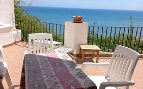 Casita Blanca